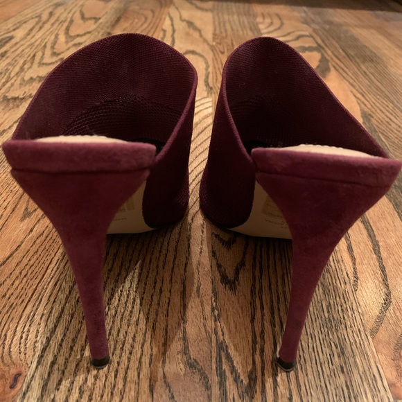 Steve Madden Drastic Mule in Burgundy LIKE NEW - Picture 4 of 8
